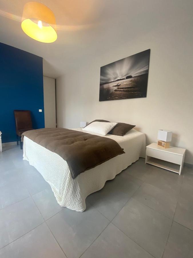 Les Centaurines Bed and Breakfast Saint-Siffret Buitenkant foto