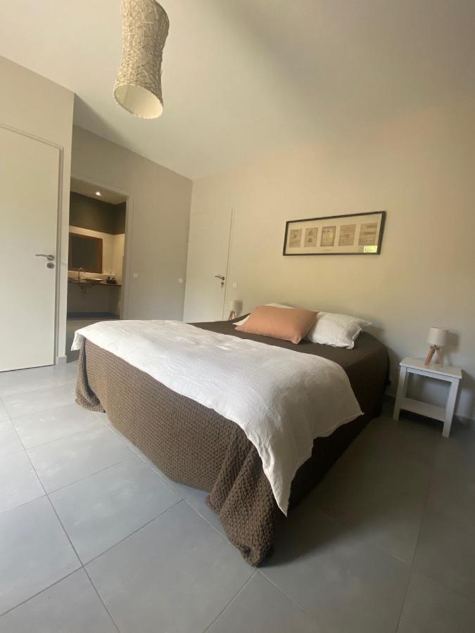 Les Centaurines Bed and Breakfast Saint-Siffret Buitenkant foto