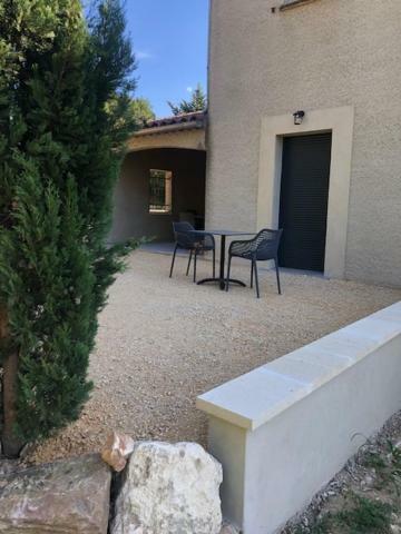 Les Centaurines Bed and Breakfast Saint-Siffret Buitenkant foto
