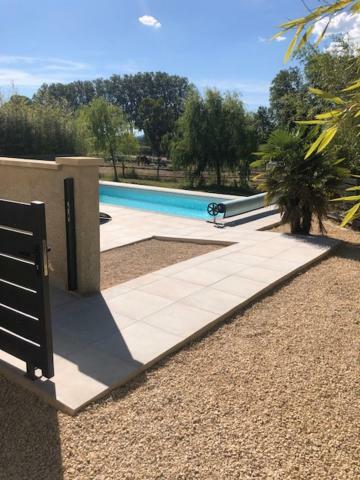 Les Centaurines Bed and Breakfast Saint-Siffret Buitenkant foto